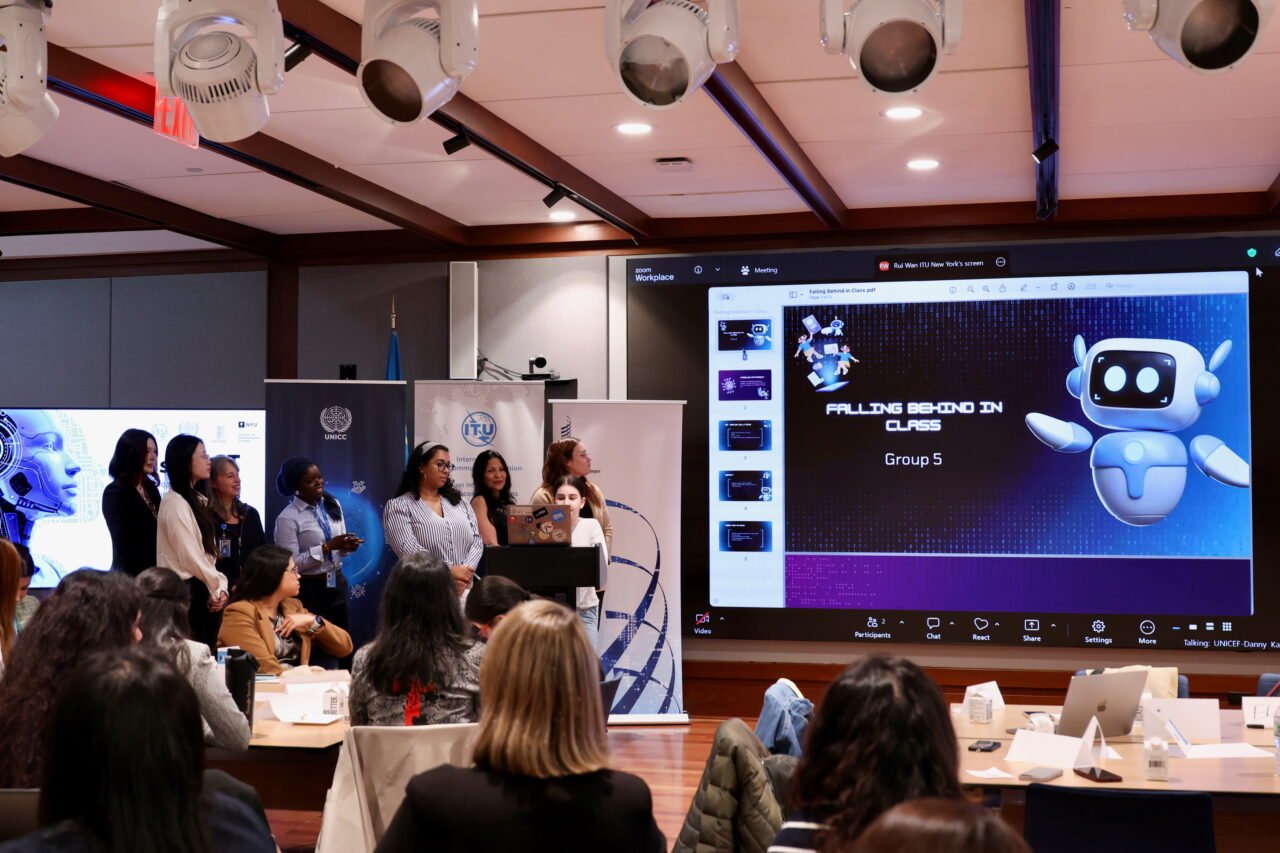 Group 5 present their solution to tackle the problem "falling behind the class"